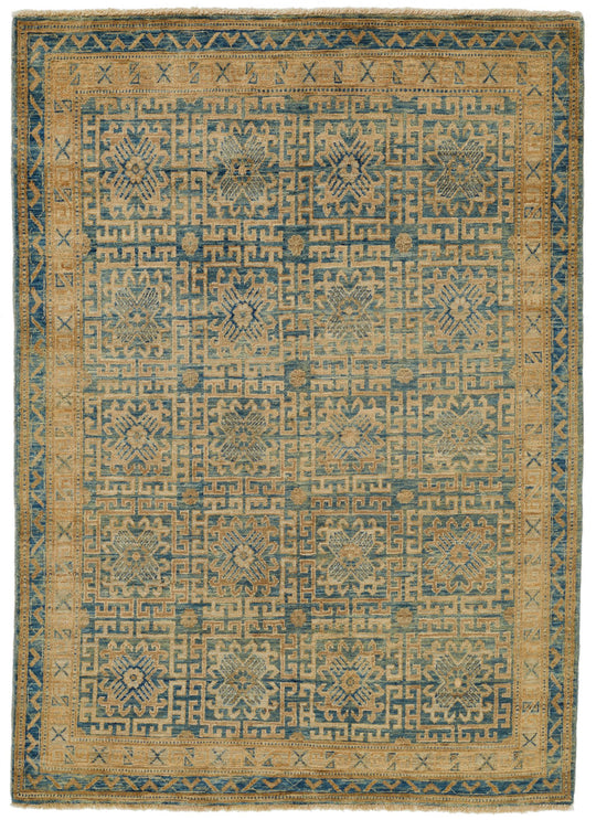 4x6 Blue and Ivory Traditional Rug