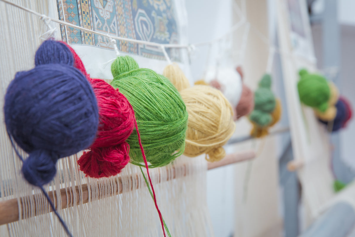 OUSHAK RUGS