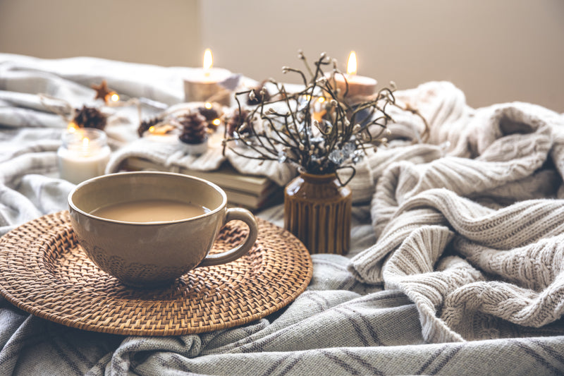 10 TIPS ON FALL LIVING ROOM DECORATION
