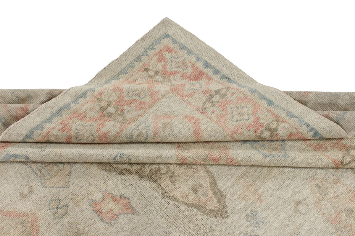8x10 Ivory and Rust Turkish Oushak Rug