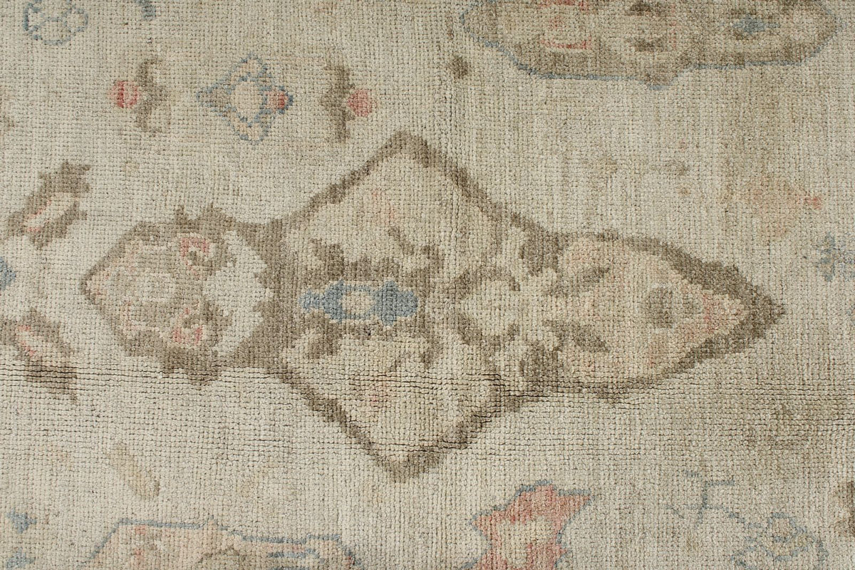 8x10 Ivory and Rust Turkish Oushak Rug