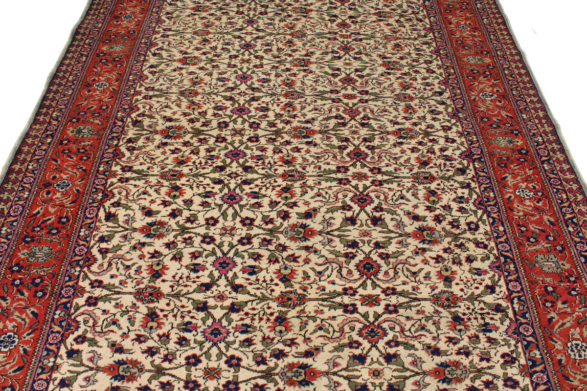 7x9 Ivory and Red Turkish Traditional Rug