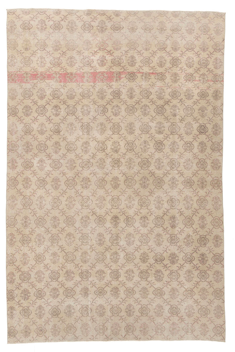7x11 Ivory and Brown Turkish Anatolian Rug