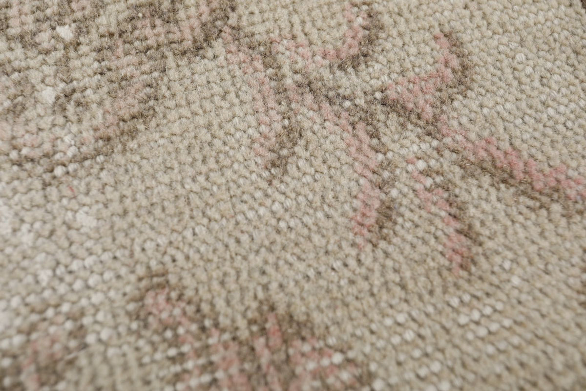 7x11 Ivory and Brown Turkish Anatolian Rug