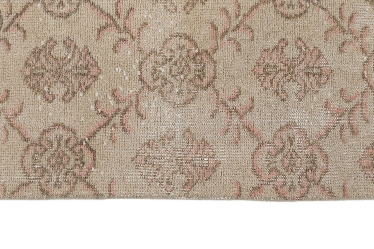 7x11 Ivory and Brown Turkish Anatolian Rug