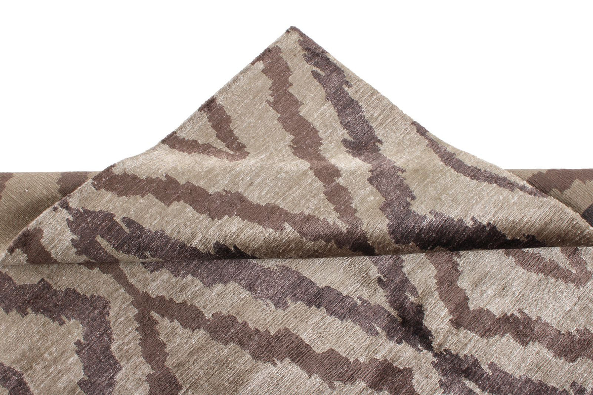 4x5 Brown Modern Contemporary Rug