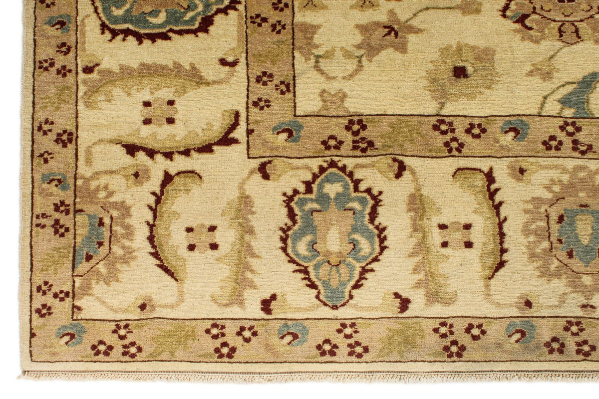 8x9 Ivory Turkish Traditional Rug