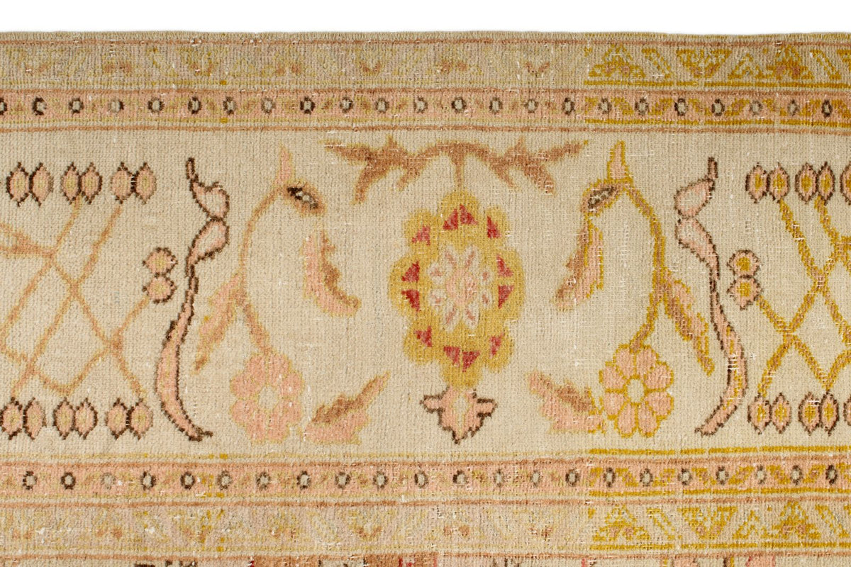 8x10 Ivory and Gold Turkish Traditional Rug