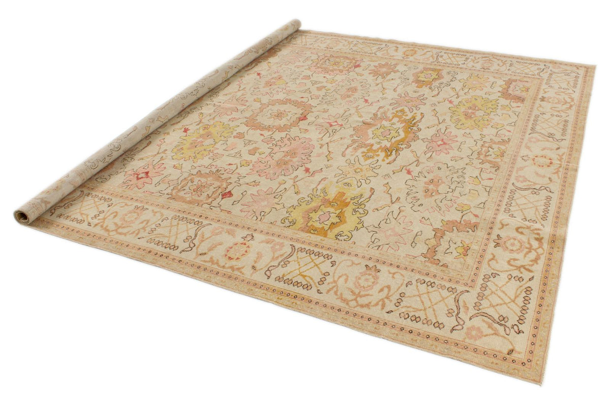 8x10 Ivory and Gold Turkish Traditional Rug