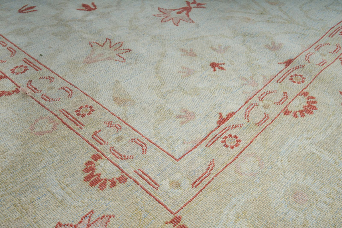 9x12 Ivory and Gold Turkish Traditional Rug