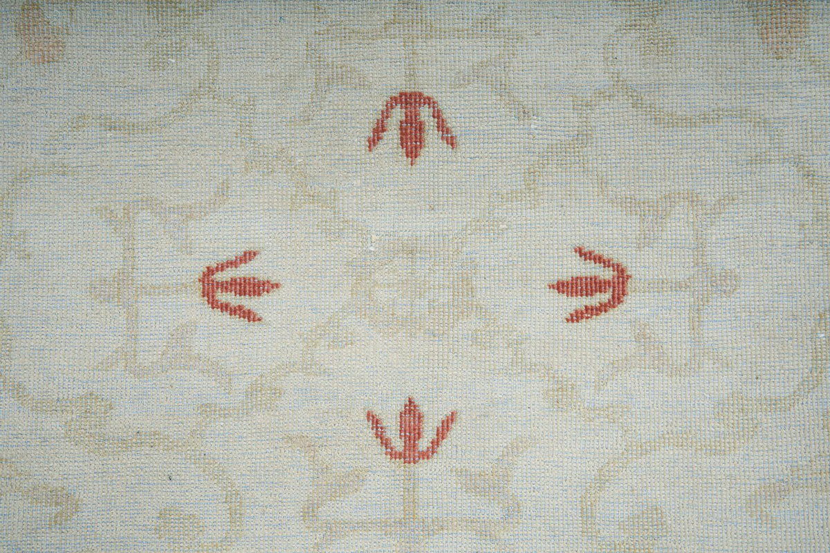 9x12 Ivory and Gold Turkish Traditional Rug