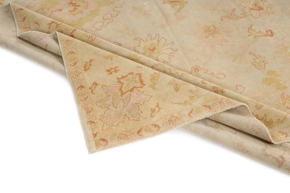 8x10 Ivory and Gold Turkish Traditional Rug