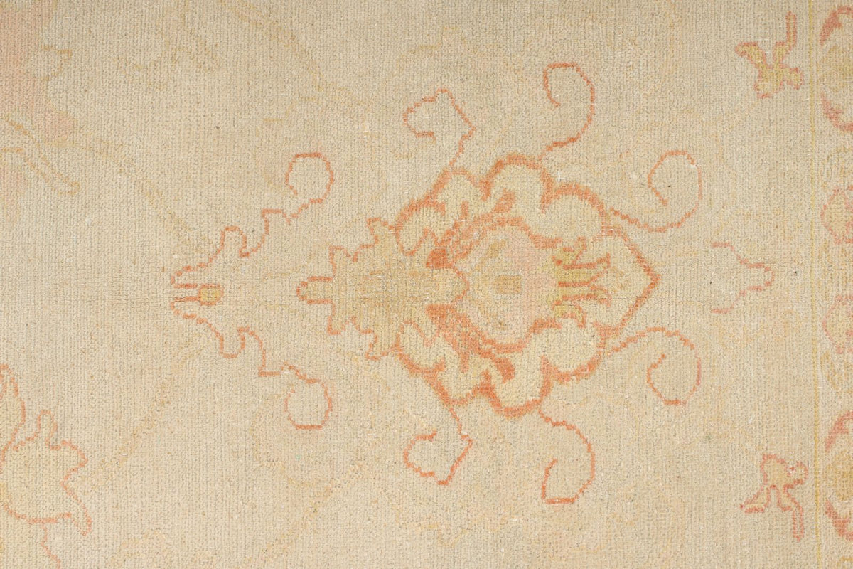 8x10 Ivory and Gold Turkish Traditional Rug