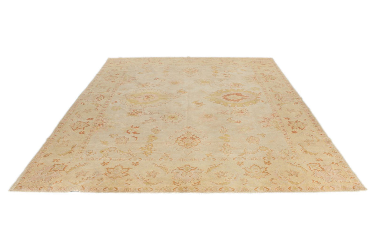 8x10 Ivory and Gold Turkish Traditional Rug