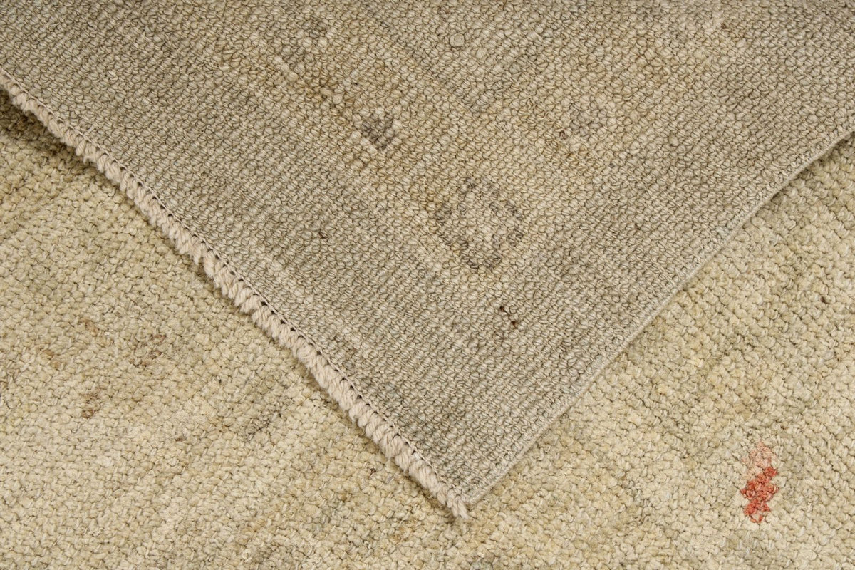 4x29 Green and Ivory Turkish Oushak Runner
