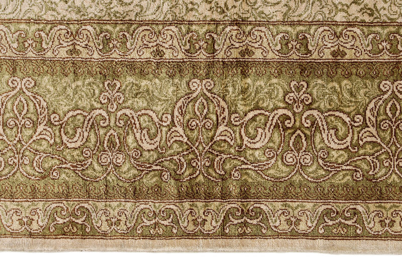 5x7 Ivory and Light Green Turkish Anatolian Rug