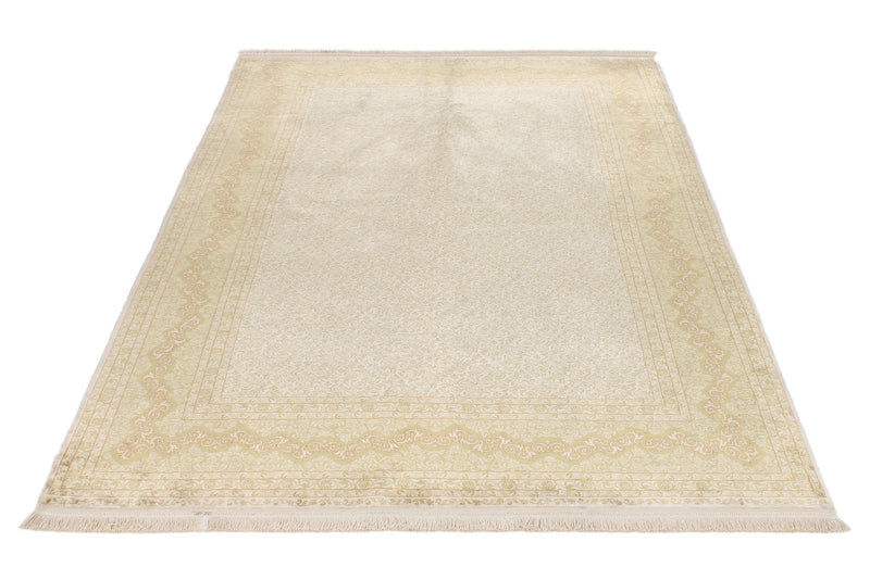 5x7 Ivory and Light Green Turkish Anatolian Rug