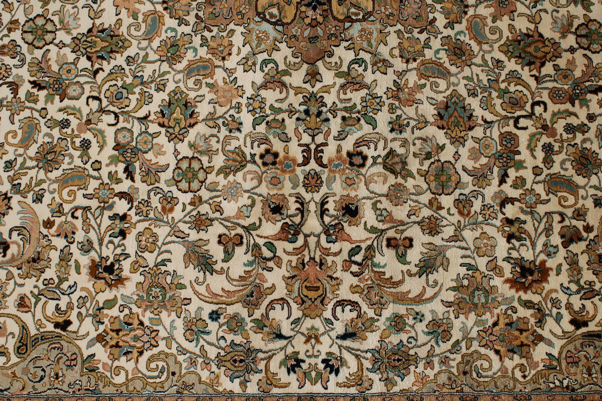 6x6 Ivory Turkish Anatolian Rug