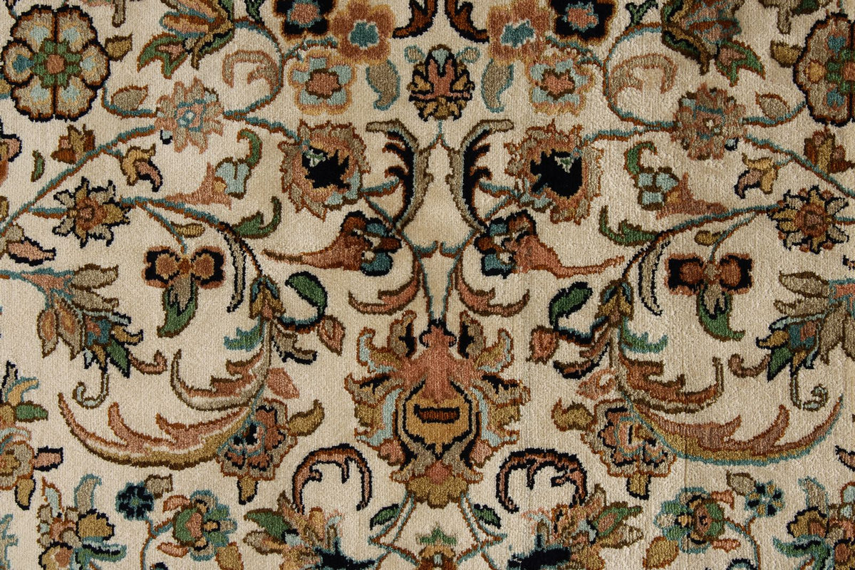 6x6 Ivory Turkish Anatolian Rug