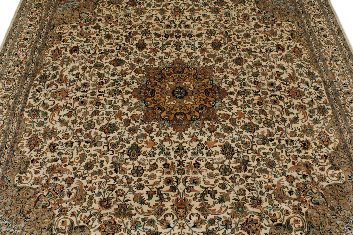 6x6 Ivory Turkish Anatolian Rug