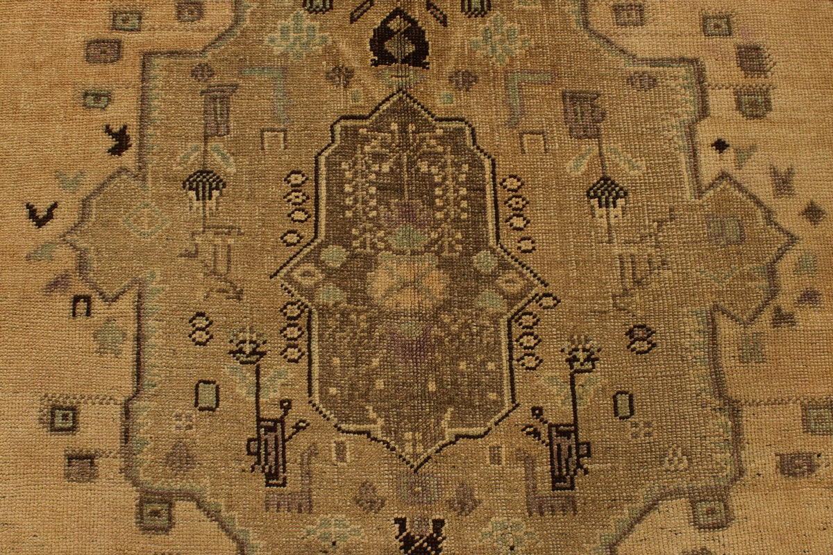 5x9 Ivory and Gray Turkish Tribal Rug