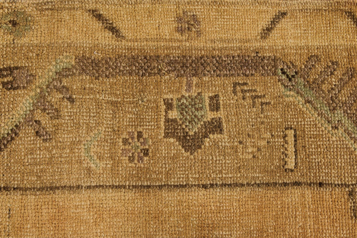 5x9 Ivory and Gray Turkish Tribal Rug