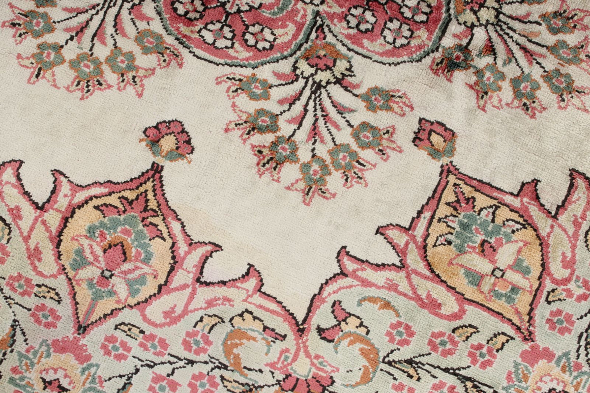 6x6 Pink and Green Turkish Silk Rug