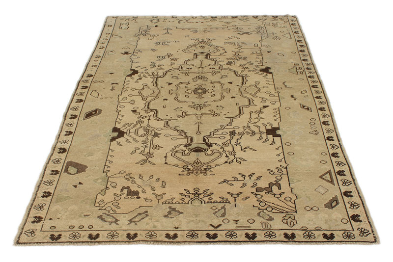 5x8 Green and Ivory Turkish Tribal Rug