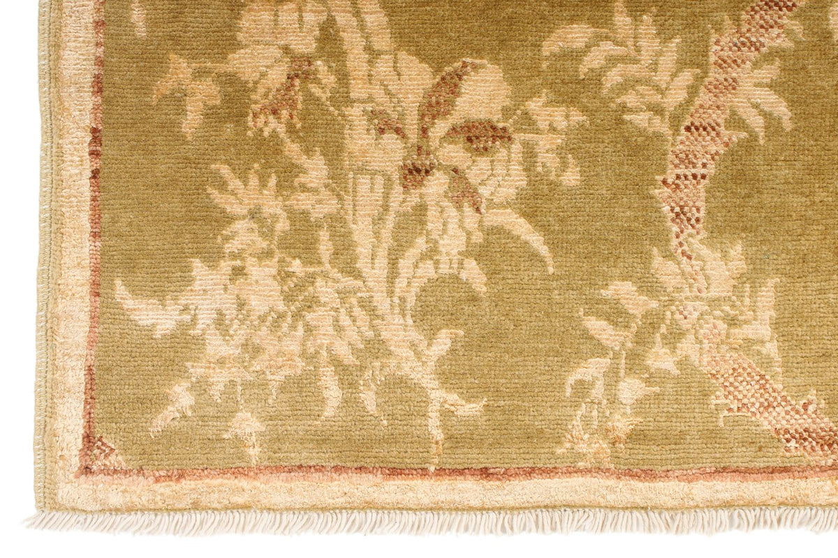 5x7 Green and Gold Modern Contemporary Rug