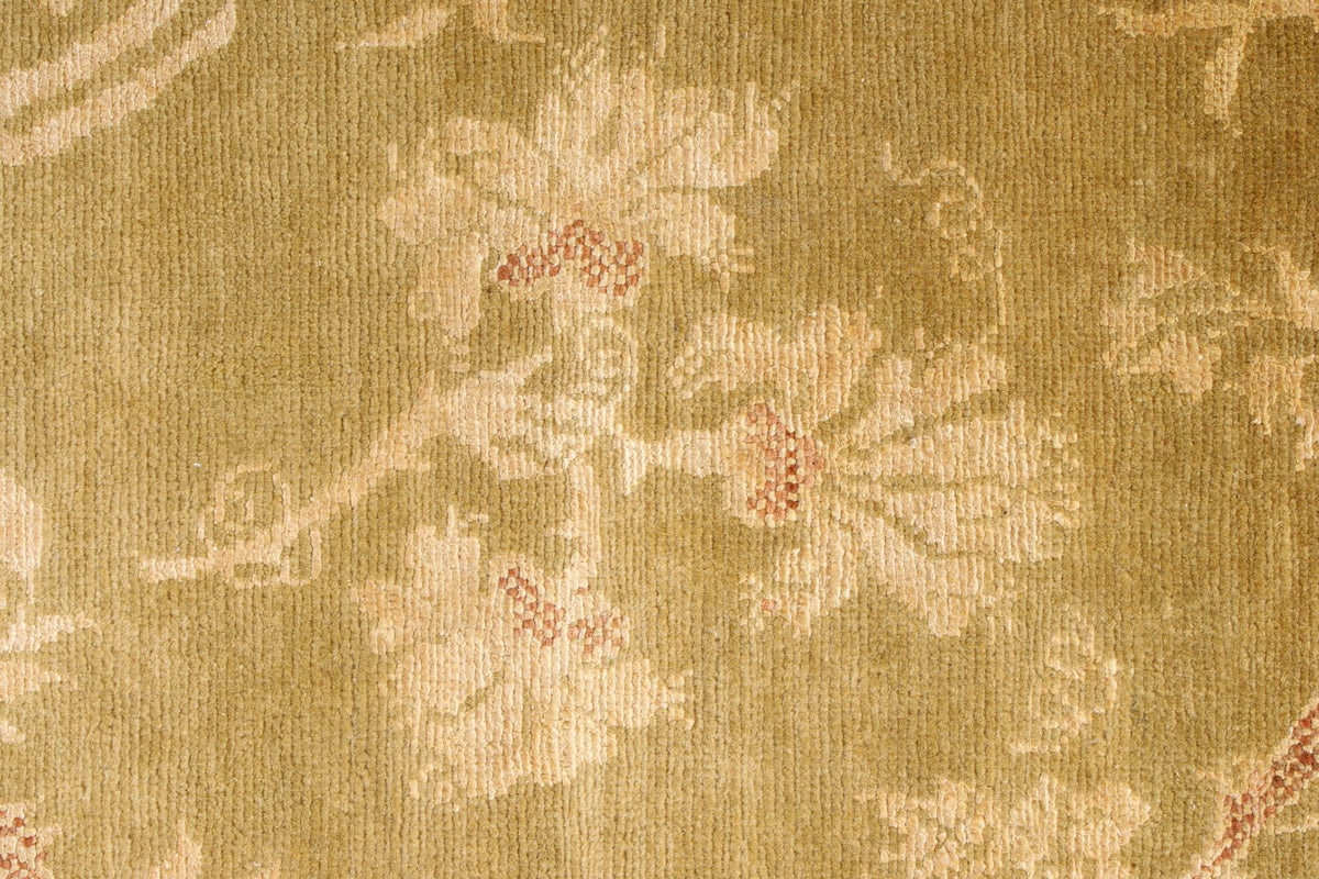 5x7 Green and Gold Modern Contemporary Rug
