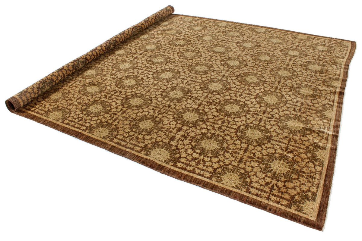 8x10 Brown and Gold Turkish Oushak Rug