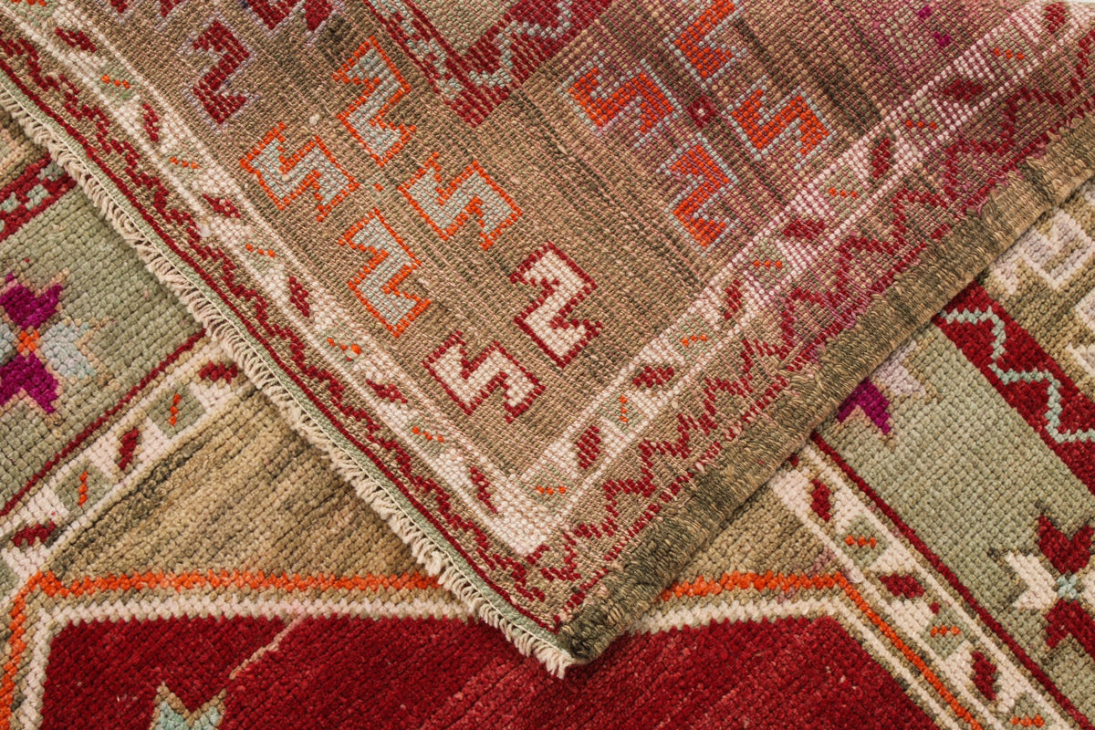 5x9 Red and Green Turkish Tribal Rug