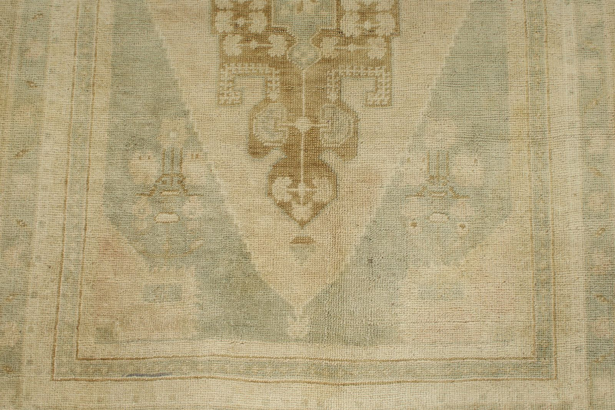 5x9 Green and Beige Turkish Tribal Rug