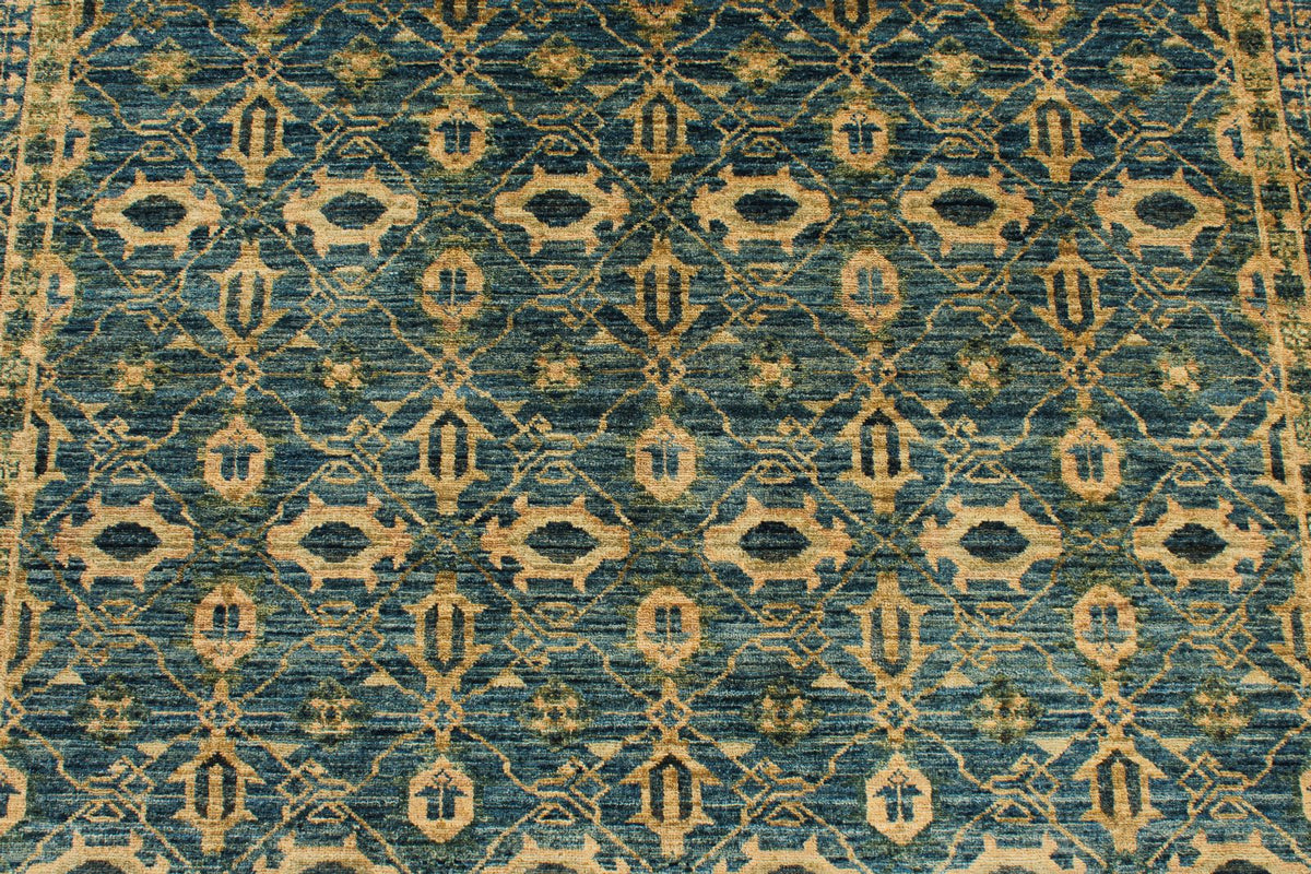 5x7 Gold and Blue Traditional Rug