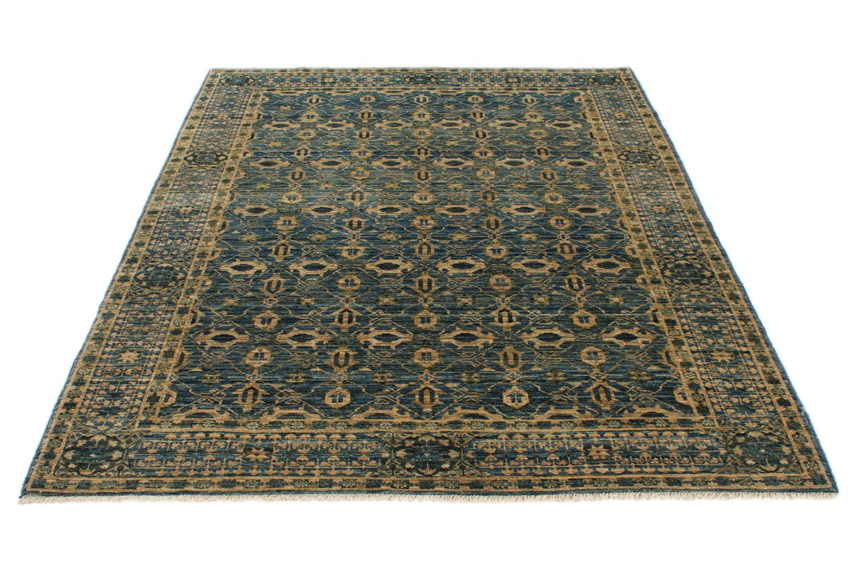 5x7 Gold and Blue Traditional Rug