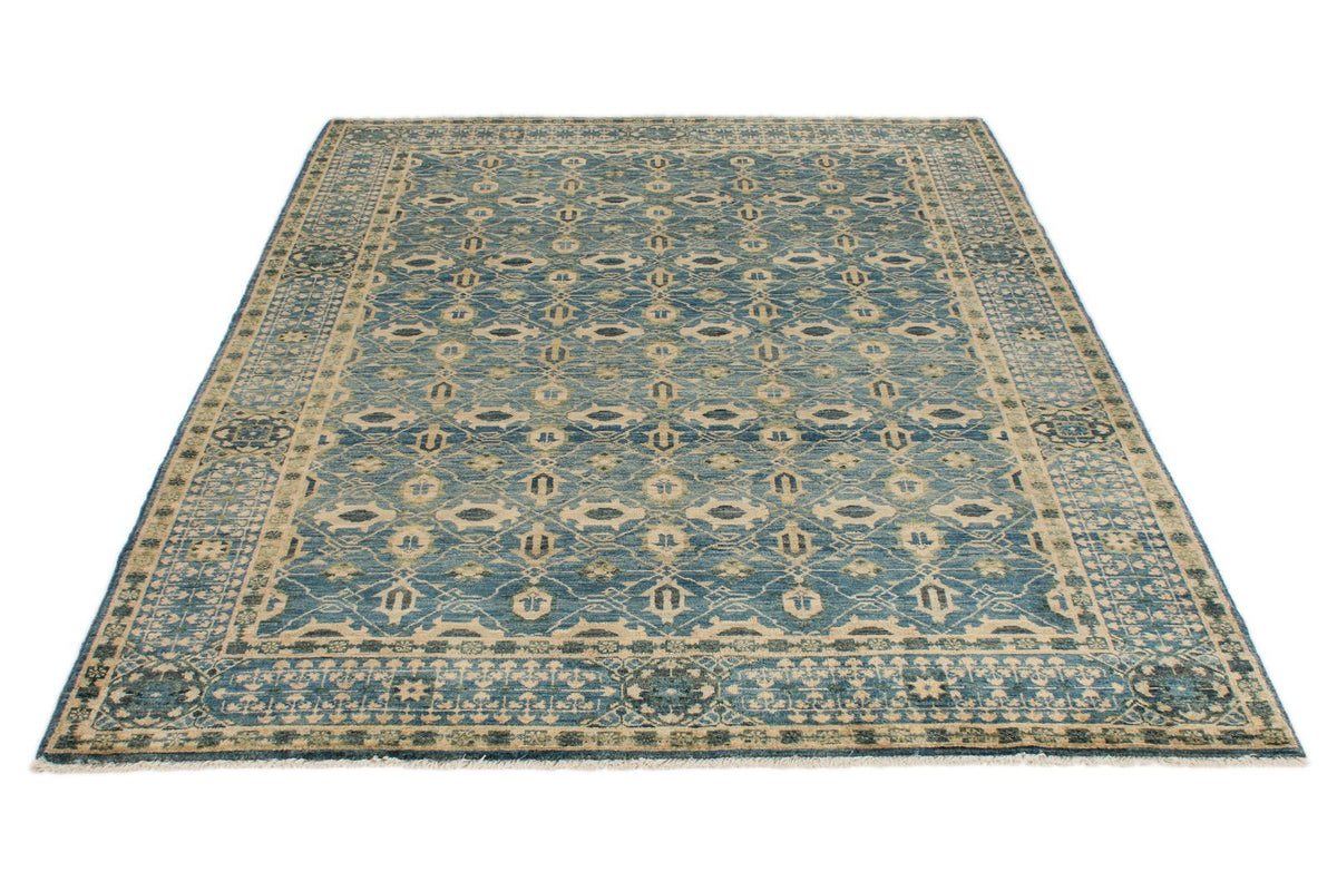 5x7 Gold and Blue Traditional Rug