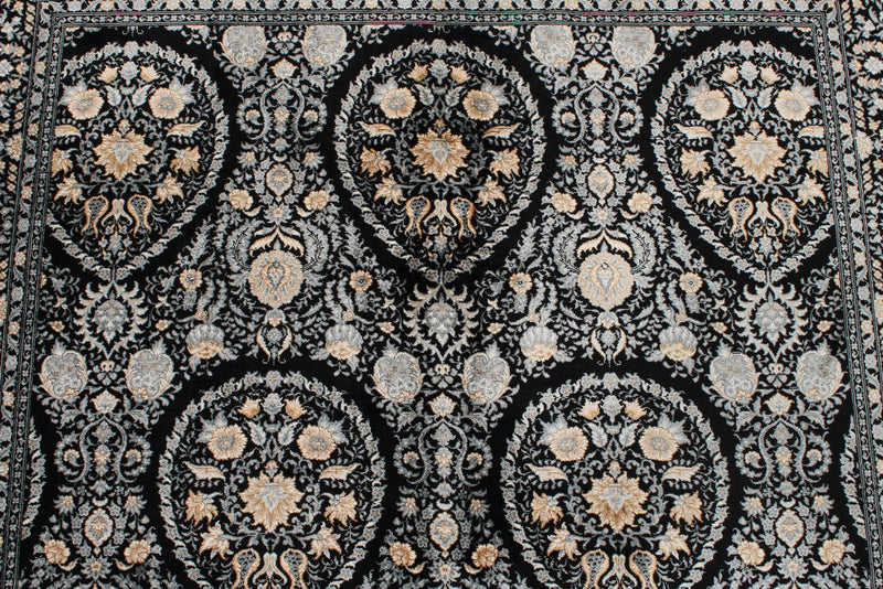 5x7 Black and Ivory Turkish Silk Rug