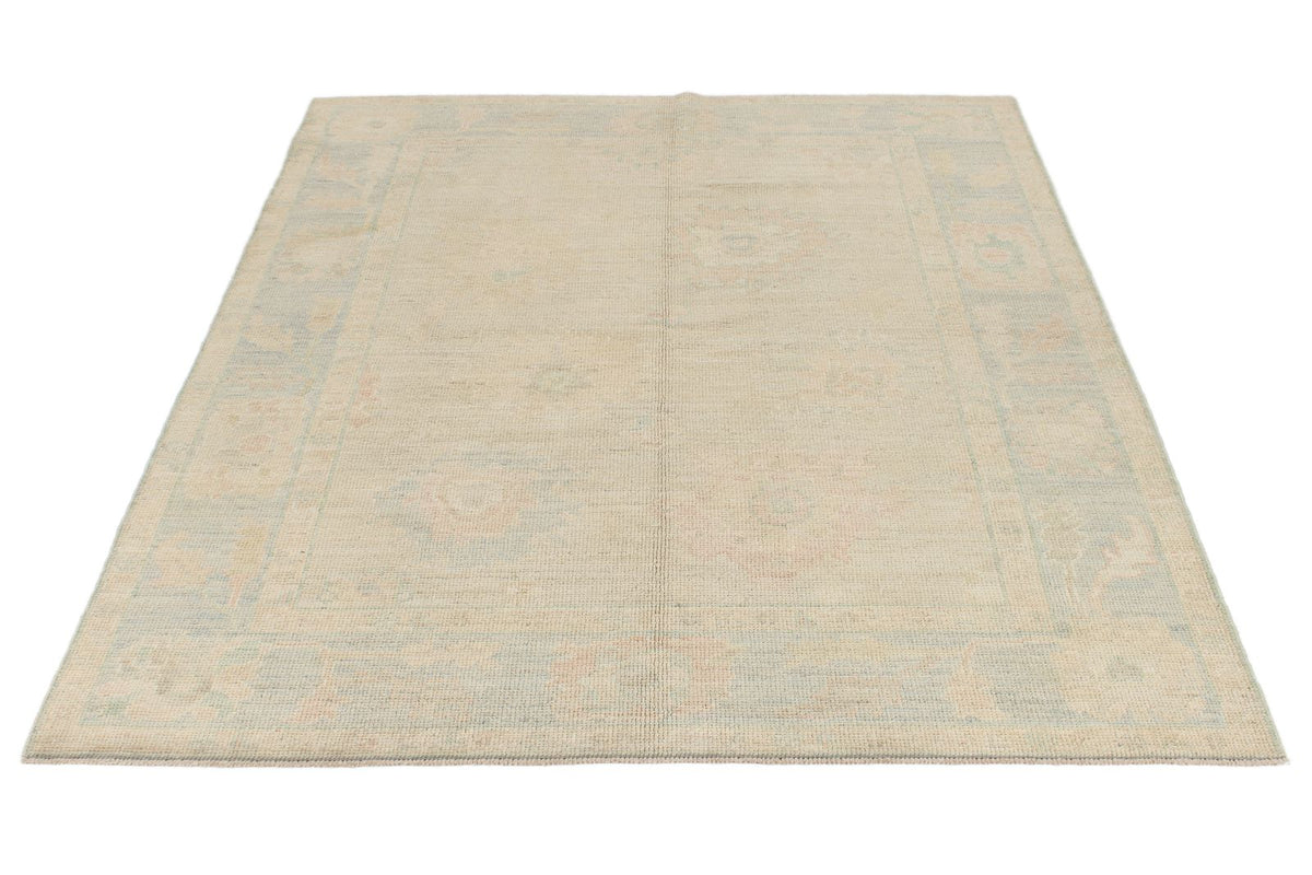 5x7 Ivory and Blue Turkish Oushak Rug