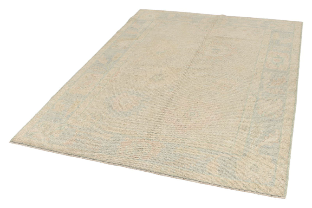 5x7 Ivory and Blue Turkish Oushak Rug
