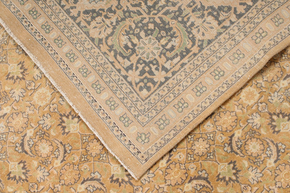 10x14 Rust and Navy Traditional Rug