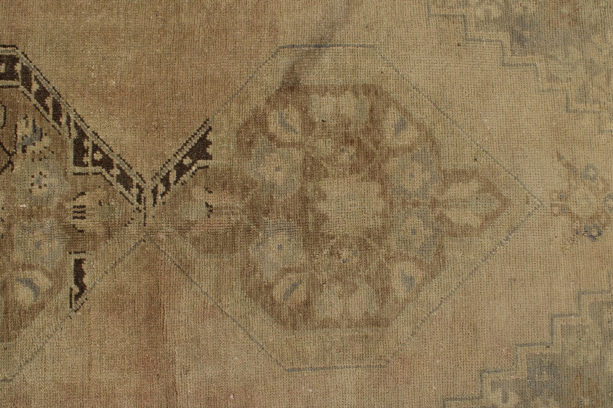 4x8 Ivory and Brown Turkish Tribal Rug