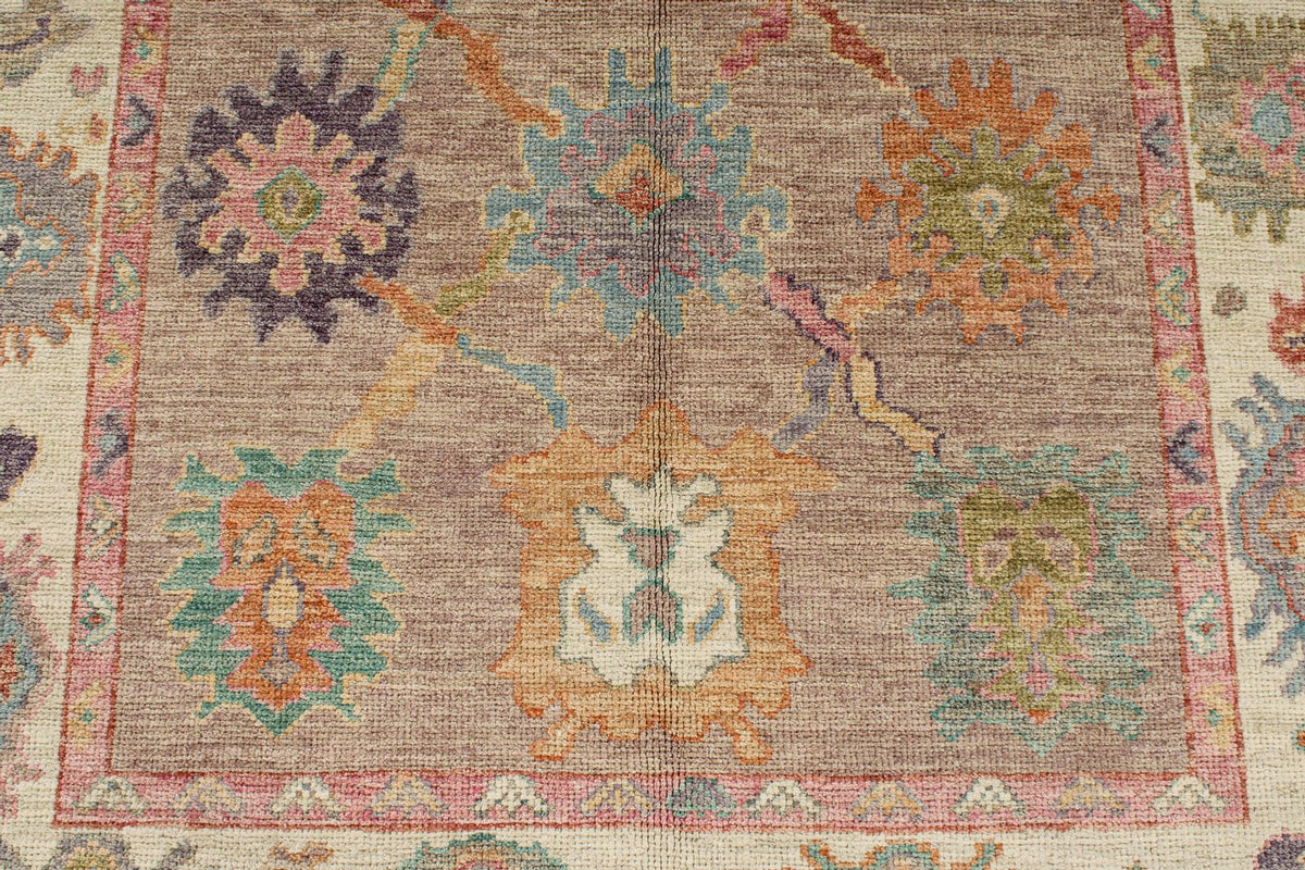 5x7 Gray and Ivory Turkish Oushak Rug