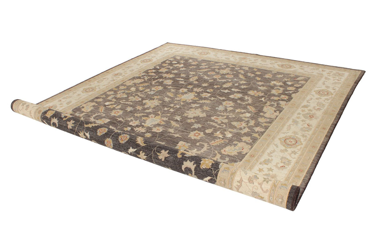 9x12 Gray and Ivory Turkish Oushak Rug