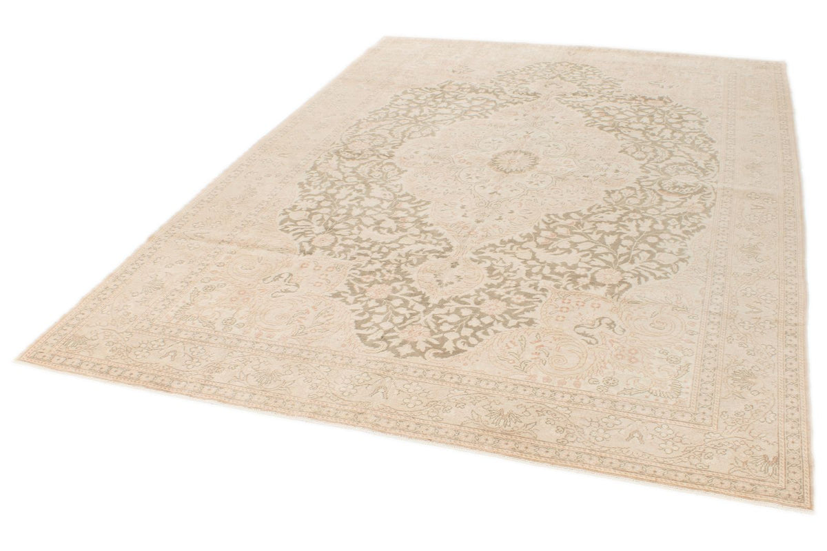 7x10 Beige and Brown Turkish Traditional Rug