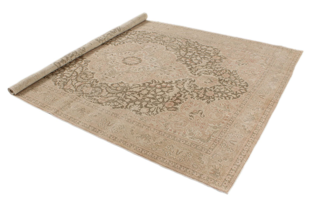 7x10 Beige and Brown Turkish Traditional Rug