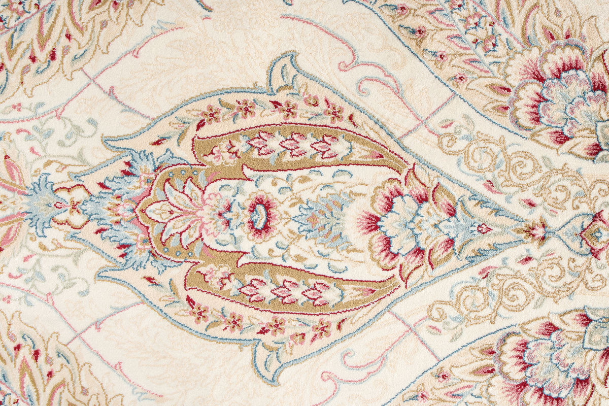7x10 Ivory Turkish Antep Rug