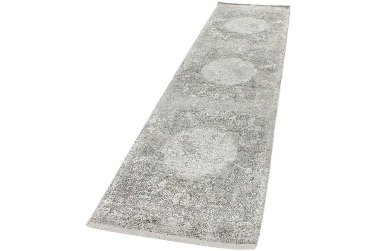 3x10 White and SilverTurkish Antep Rug