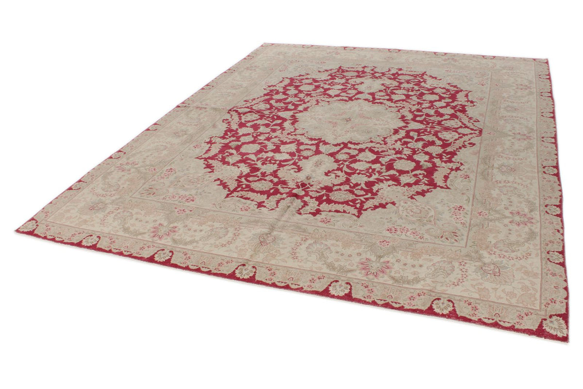 8x10 Burgundy and Ivory Turkish Traditional Rug