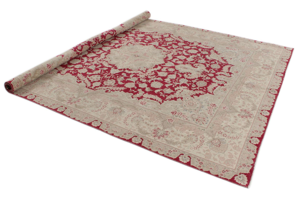 8x10 Burgundy and Ivory Turkish Traditional Rug