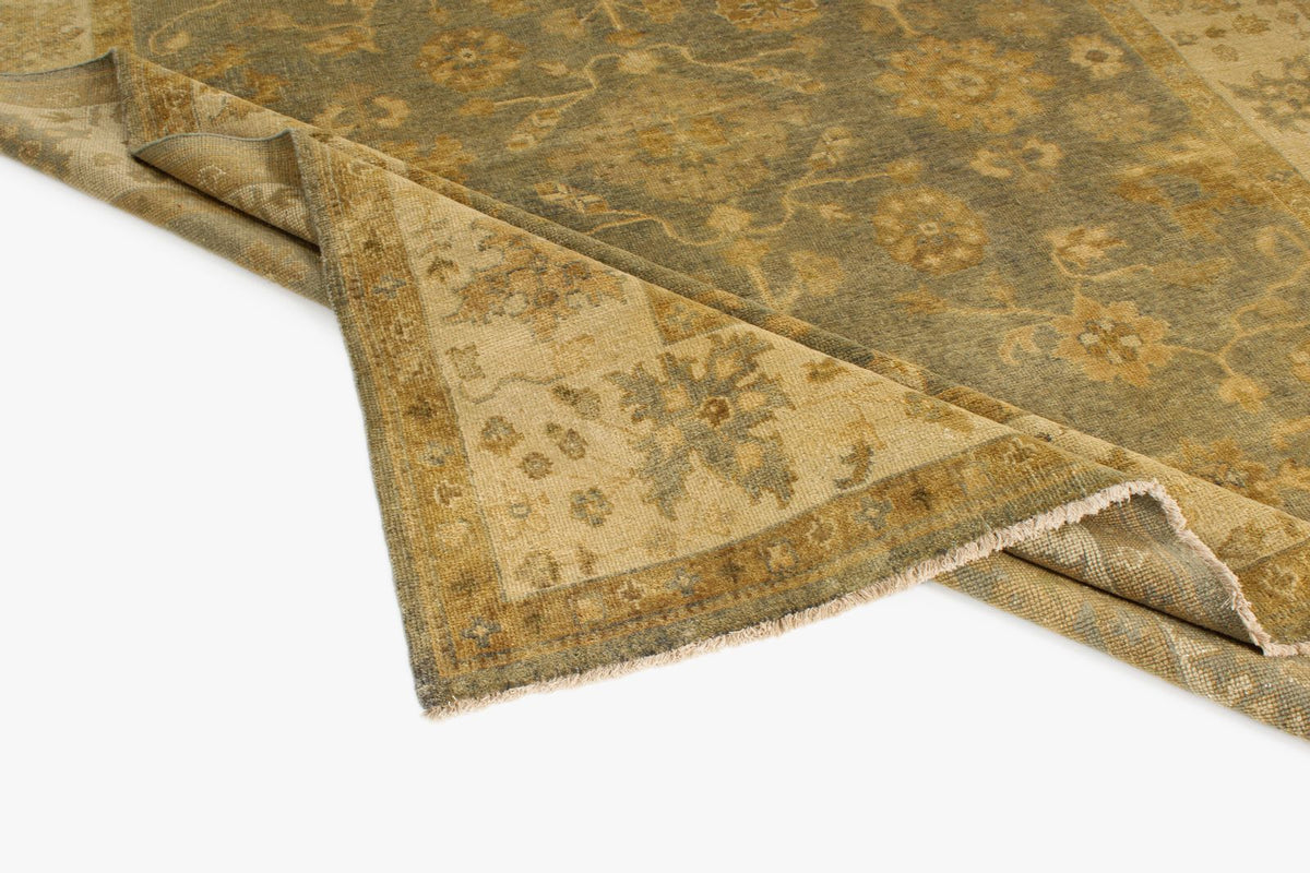 8x10 Gray and Ivory Turkish Oushak Rug